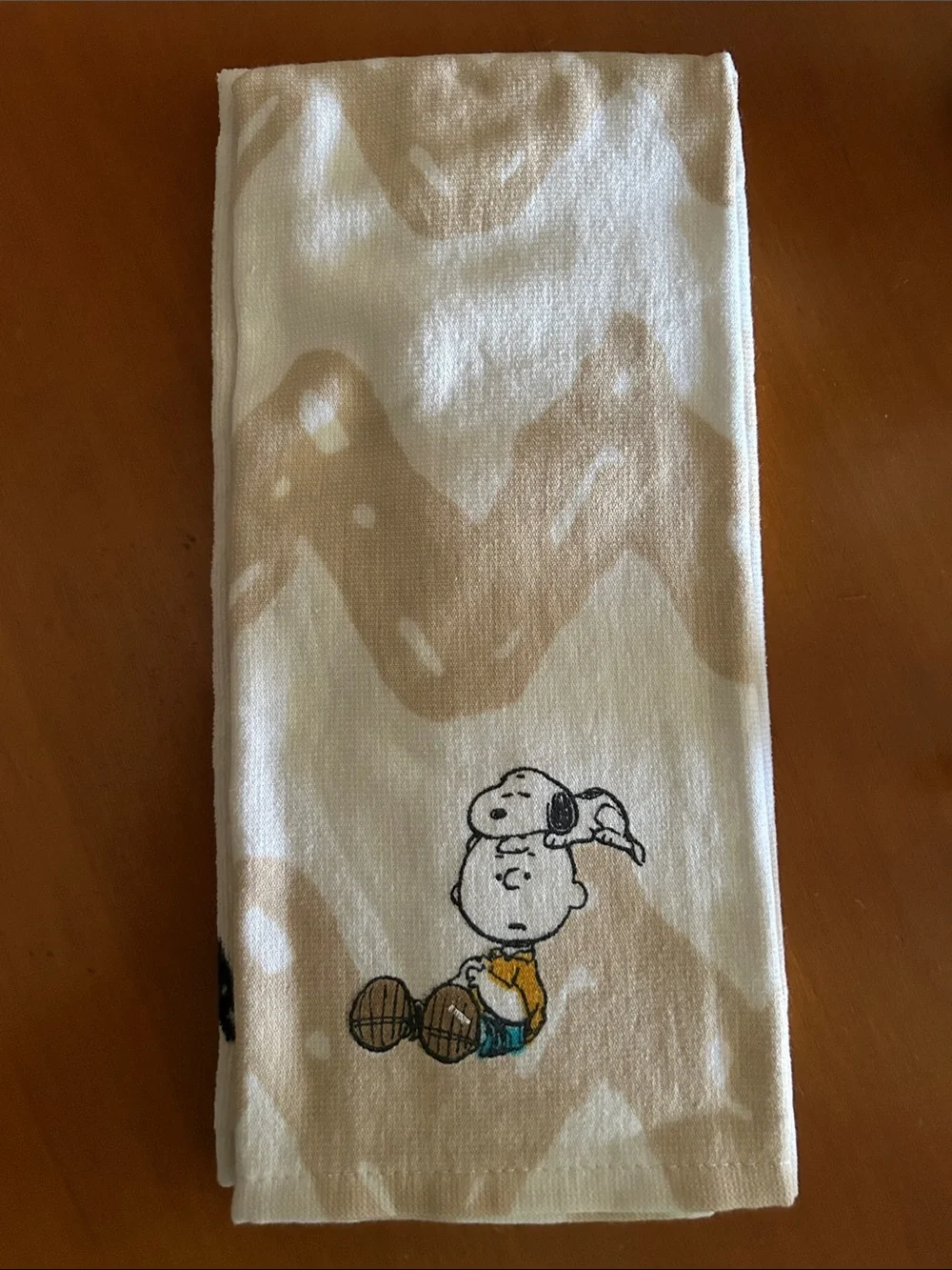 Peanuts Kitchen Towels - White Charlie Brown & Snoopy Graphic Towel